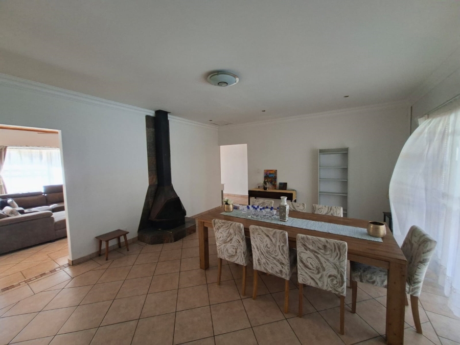 4 Bedroom Property for Sale in Constantia Kloof Gauteng