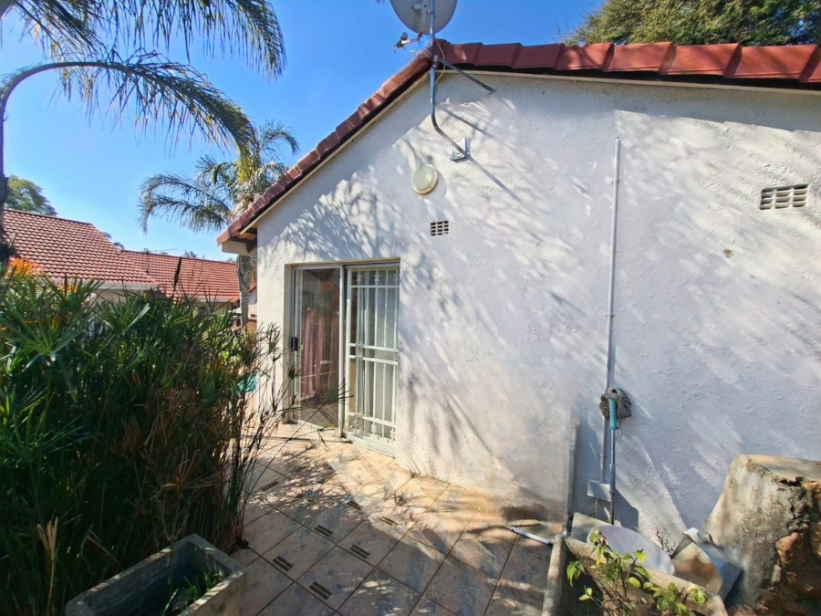 4 Bedroom Property for Sale in Constantia Kloof Gauteng