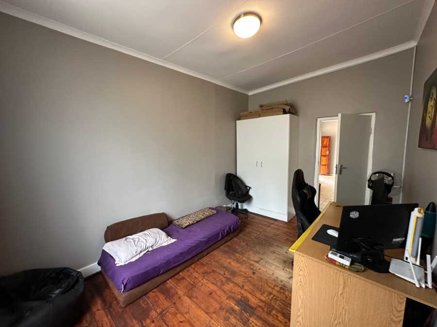 To Let 3 Bedroom Property for Rent in Riviera Gauteng