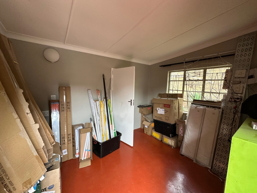 To Let 3 Bedroom Property for Rent in Riviera Gauteng