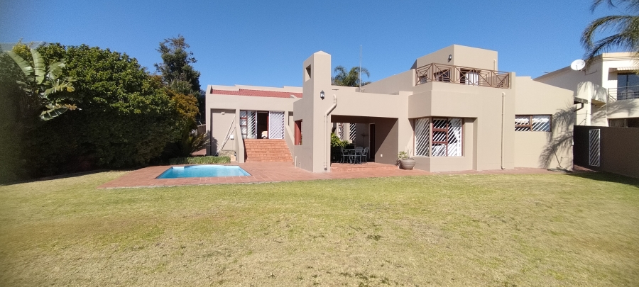 4 Bedroom Property for Sale in Noordheuwel Gauteng