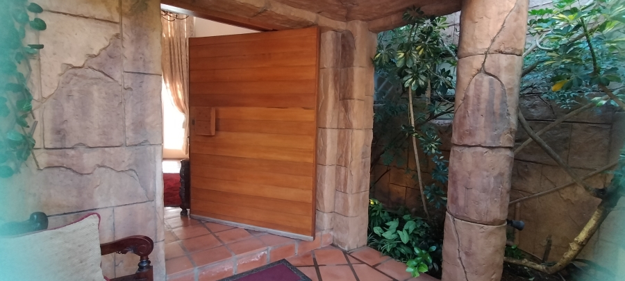 4 Bedroom Property for Sale in Noordheuwel Gauteng
