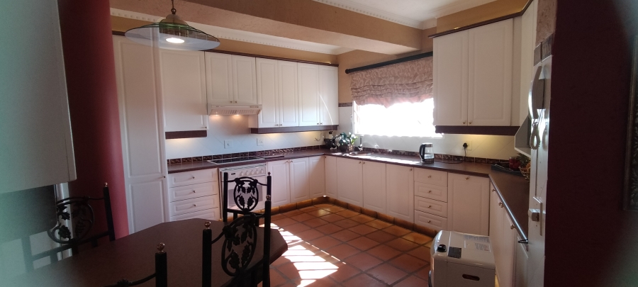 4 Bedroom Property for Sale in Noordheuwel Gauteng