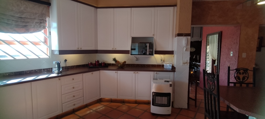 4 Bedroom Property for Sale in Noordheuwel Gauteng