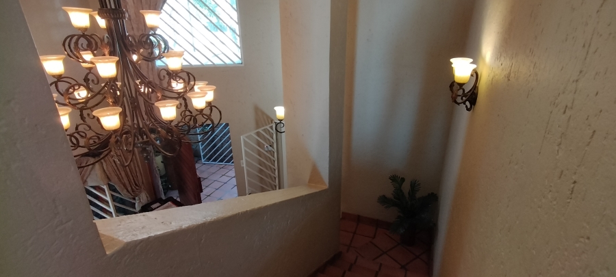 4 Bedroom Property for Sale in Noordheuwel Gauteng