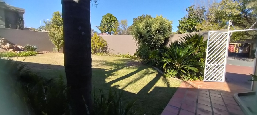 4 Bedroom Property for Sale in Noordheuwel Gauteng