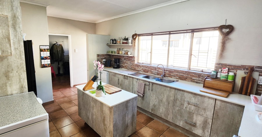 4 Bedroom Property for Sale in Pretoria North Gauteng