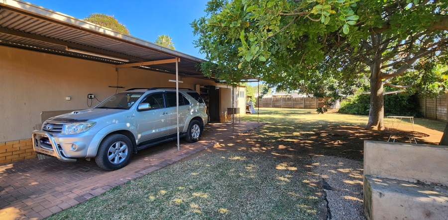 4 Bedroom Property for Sale in Pretoria North Gauteng
