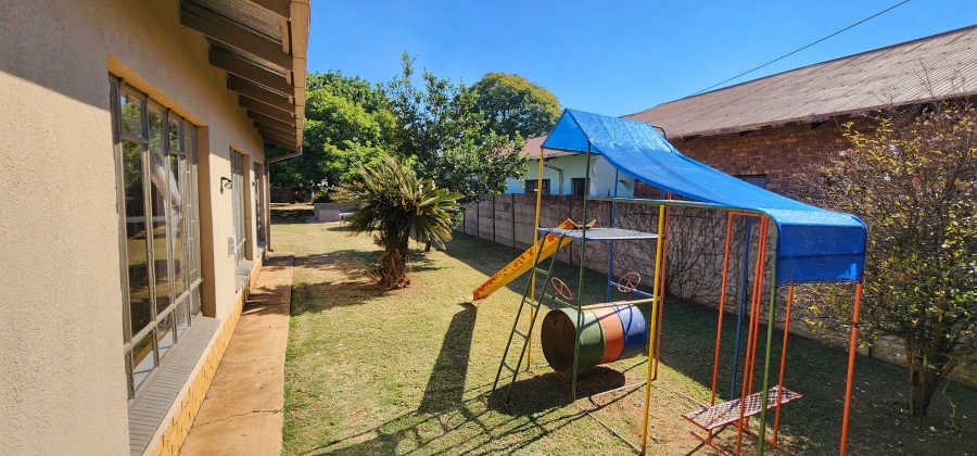 4 Bedroom Property for Sale in Pretoria North Gauteng
