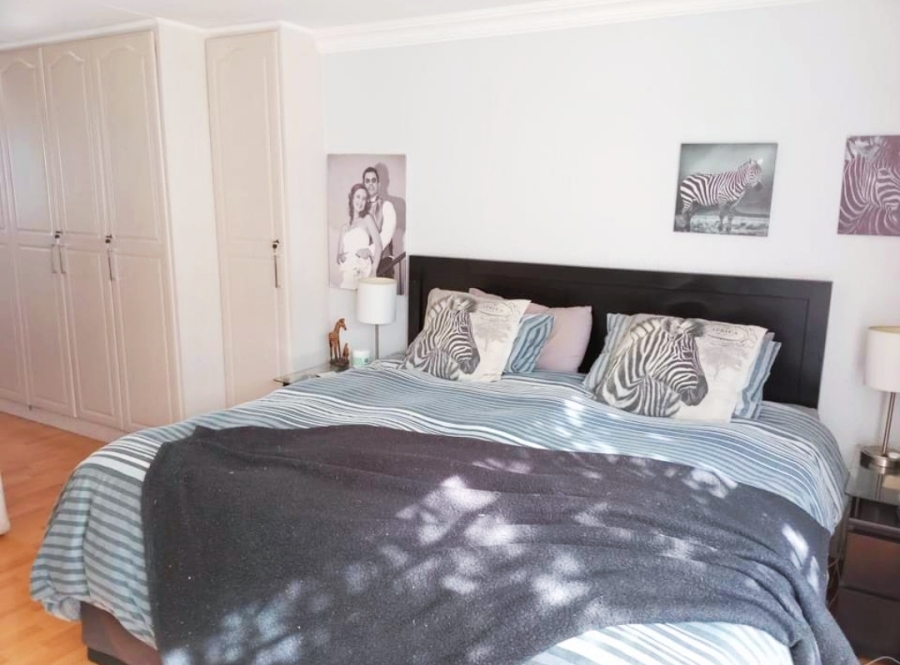 2 Bedroom Property for Sale in Bassonia Gauteng