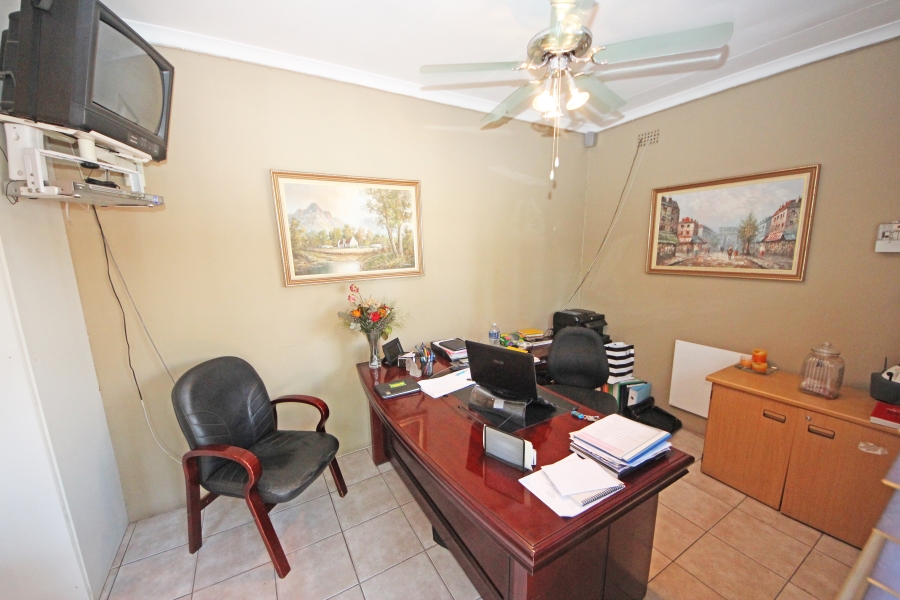 4 Bedroom Property for Sale in Kensington Gauteng