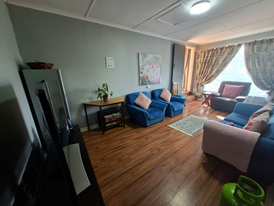 4 Bedroom Property for Sale in Florida Park Gauteng