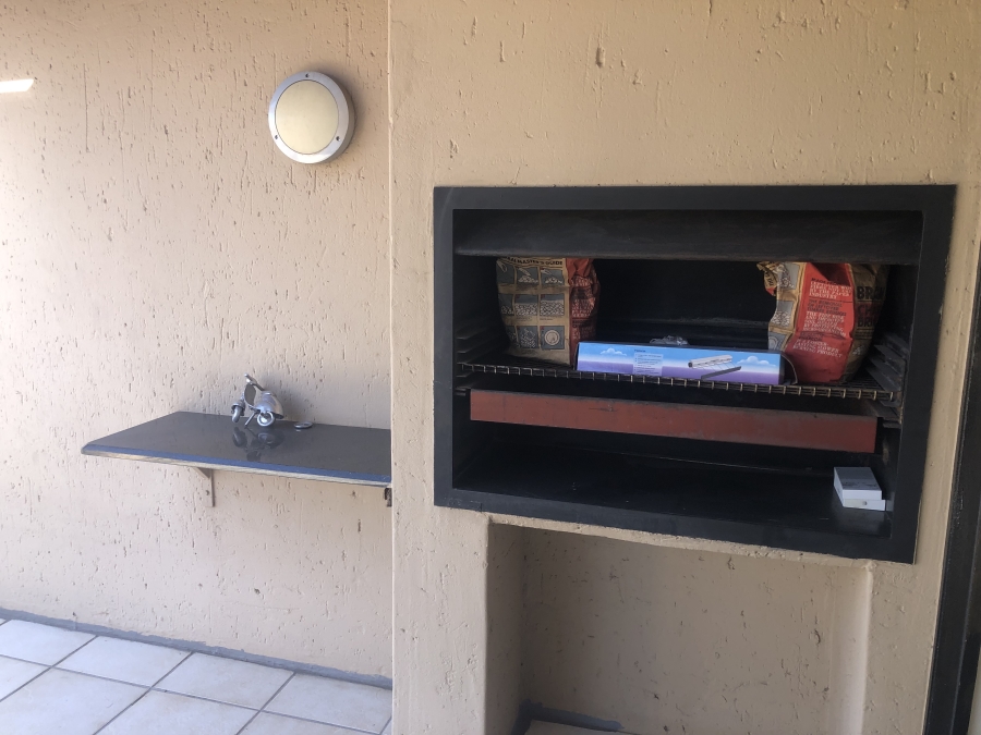 To Let 3 Bedroom Property for Rent in Sunninghill Gauteng