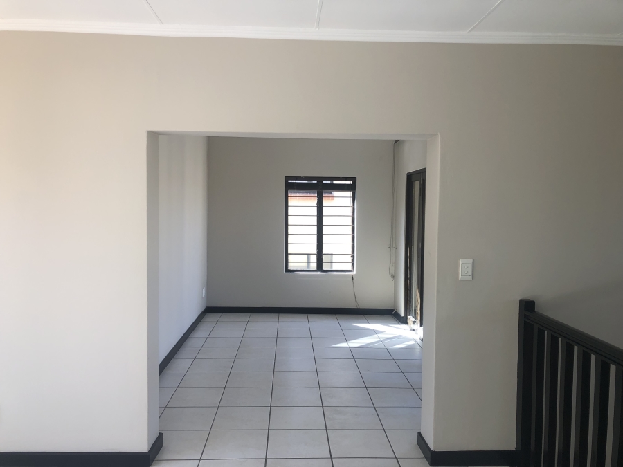 To Let 3 Bedroom Property for Rent in Sunninghill Gauteng