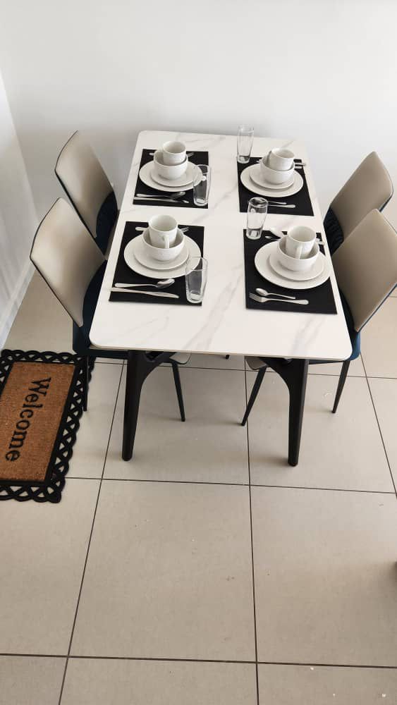 To Let 2 Bedroom Property for Rent in Greenstone Hill Gauteng