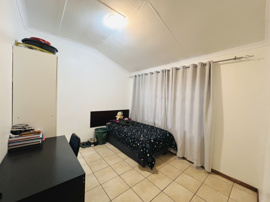 12 Bedroom Property for Sale in Westdene Gauteng