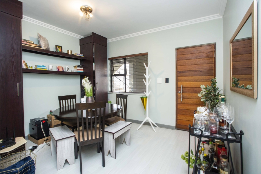 2 Bedroom Property for Sale in Rivonia Gauteng