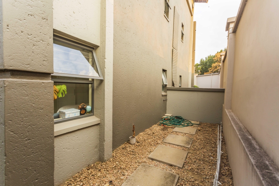 2 Bedroom Property for Sale in Rivonia Gauteng