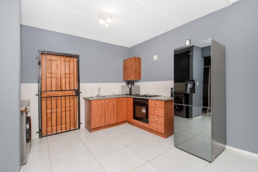 2 Bedroom Property for Sale in Honeypark Gauteng