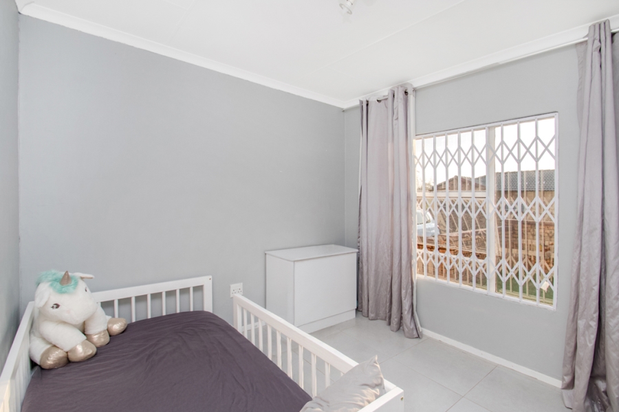 2 Bedroom Property for Sale in Honeypark Gauteng