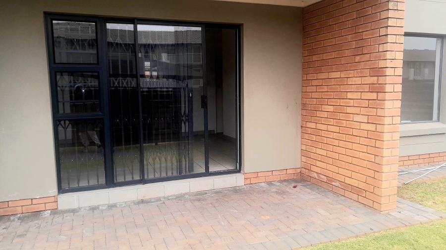 4 Bedroom Property for Sale in Esther Park Gauteng