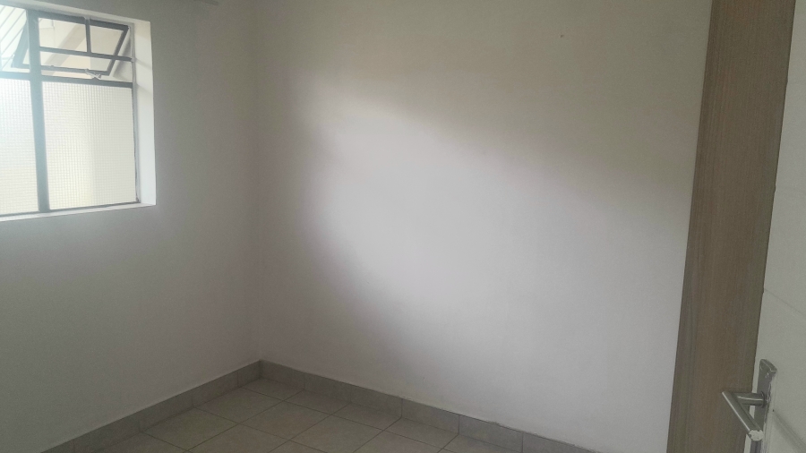 4 Bedroom Property for Sale in Esther Park Gauteng