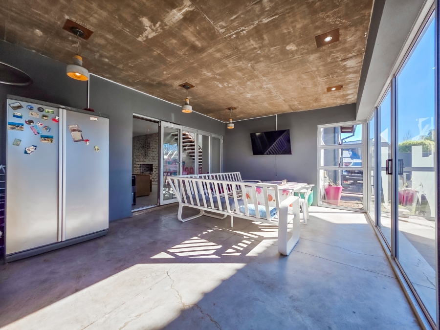 4 Bedroom Property for Sale in Olympus AH Gauteng