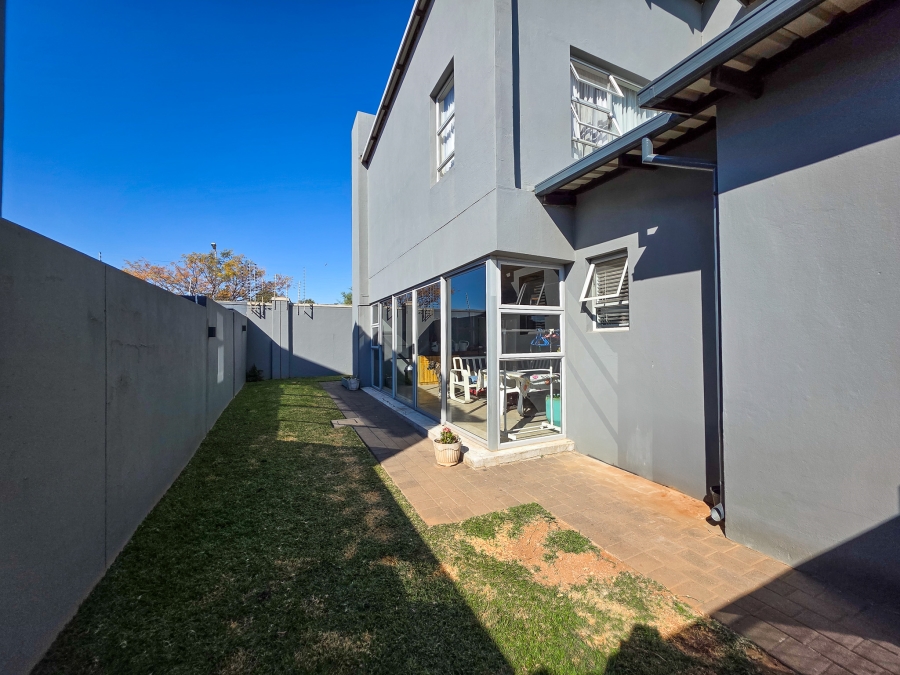 4 Bedroom Property for Sale in Olympus AH Gauteng