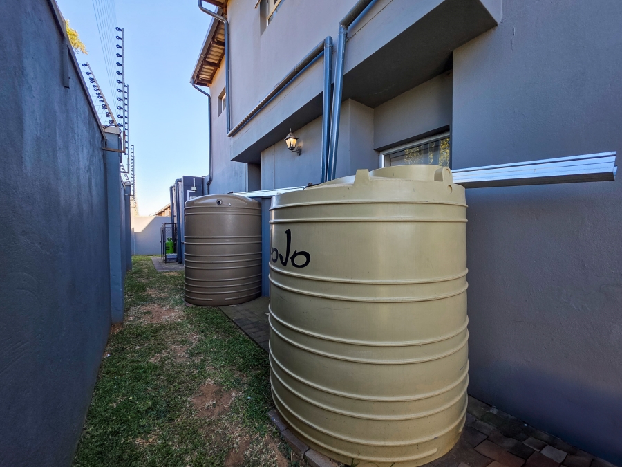 4 Bedroom Property for Sale in Olympus AH Gauteng