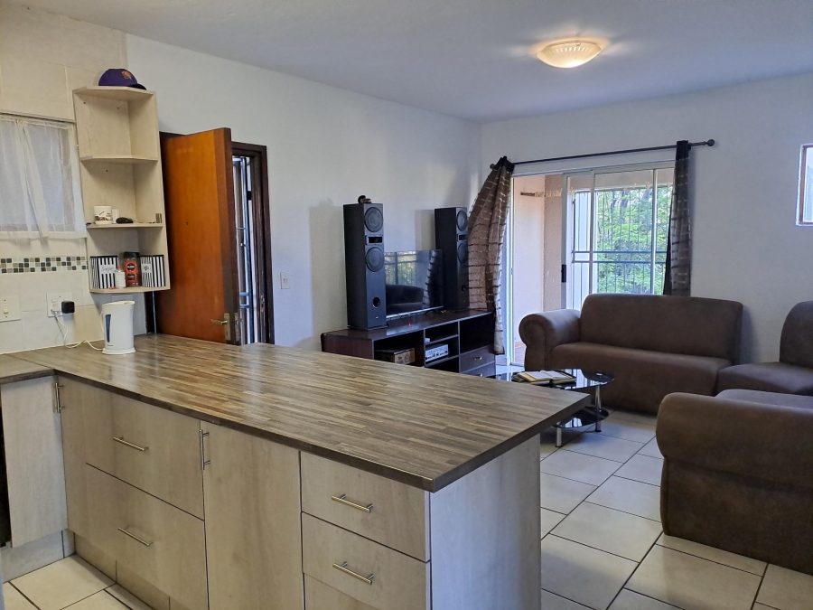 3 Bedroom Property for Sale in Wilro Park Gauteng