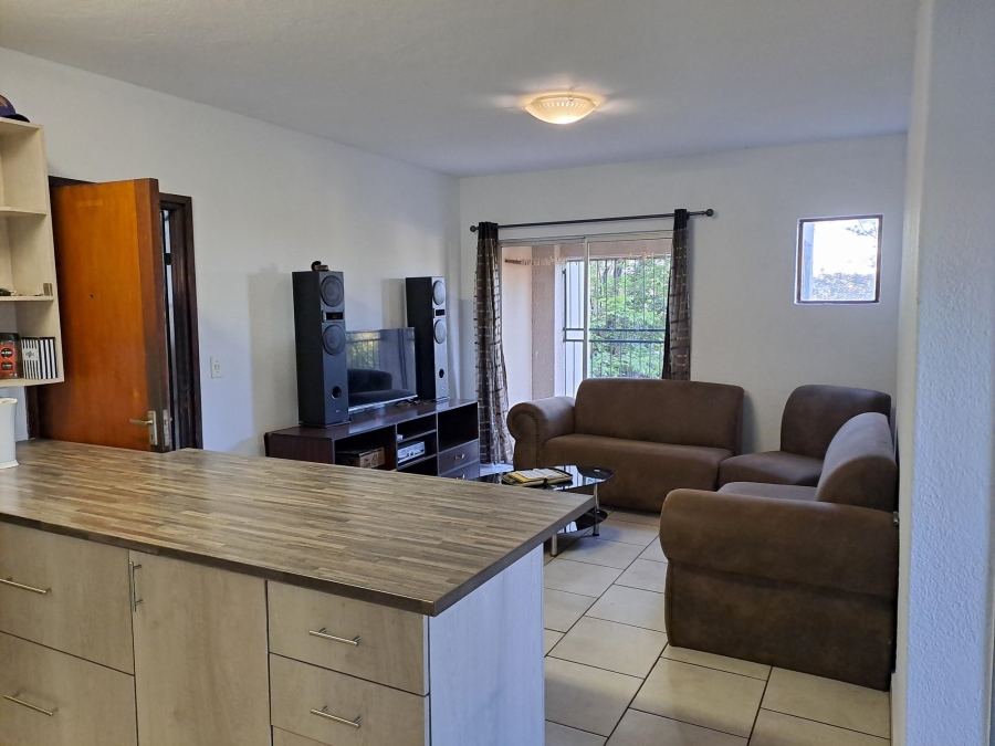 3 Bedroom Property for Sale in Wilro Park Gauteng