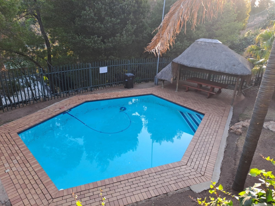 3 Bedroom Property for Sale in Wilro Park Gauteng