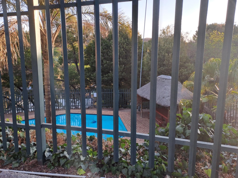 3 Bedroom Property for Sale in Wilro Park Gauteng
