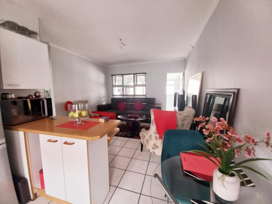 2 Bedroom Property for Sale in New Redruth Gauteng