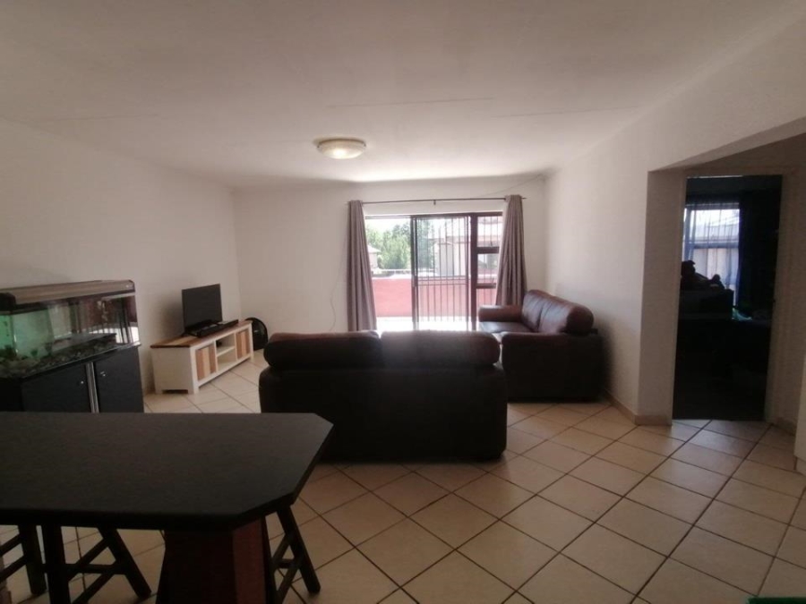 2 Bedroom Property for Sale in New Market Park Gauteng