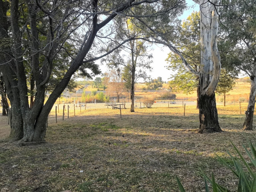 4 Bedroom Property for Sale in Laezonia Gauteng