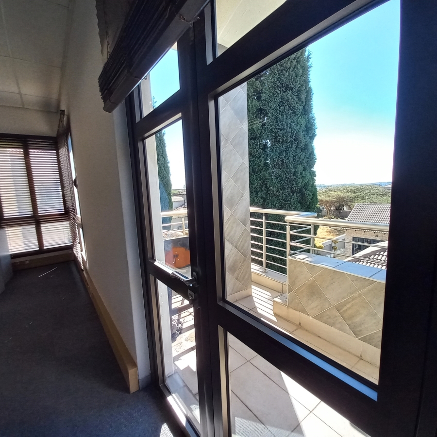 To Let commercial Property for Rent in Parkhaven Gauteng