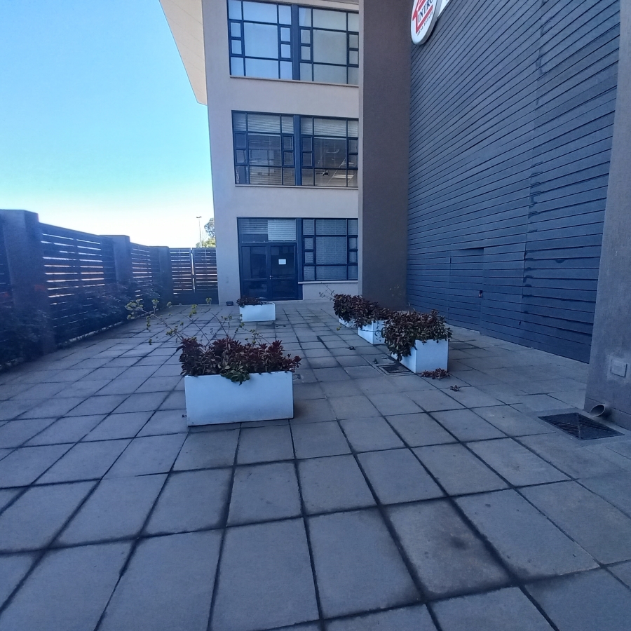 To Let commercial Property for Rent in Parkhaven Gauteng