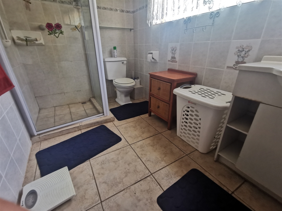 5 Bedroom Property for Sale in Patryshoek A H Gauteng