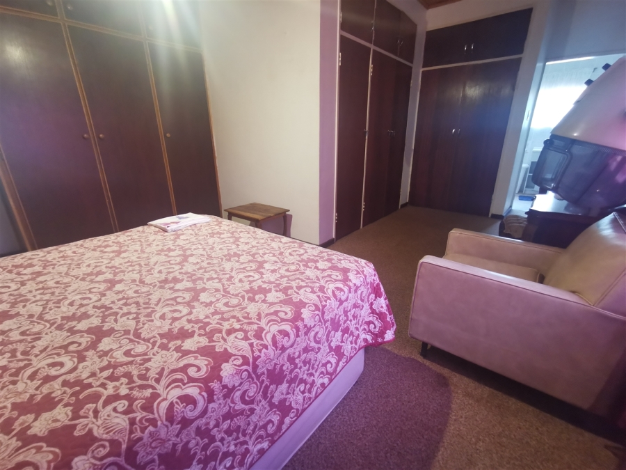 5 Bedroom Property for Sale in Patryshoek A H Gauteng