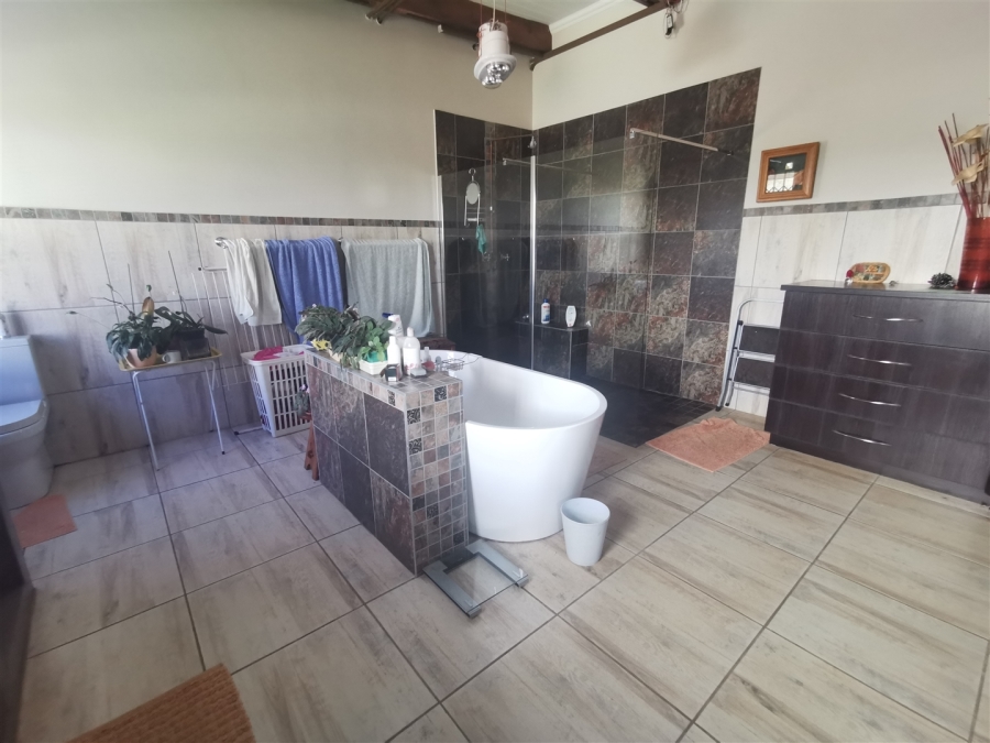 7 Bedroom Property for Sale in Patryshoek A H Gauteng