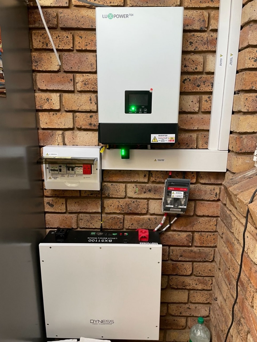 2 Bedroom Property for Sale in Brummeria Gauteng