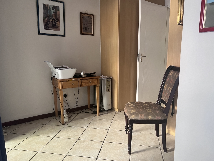1 Bedroom Property for Sale in Brooklyn Gauteng