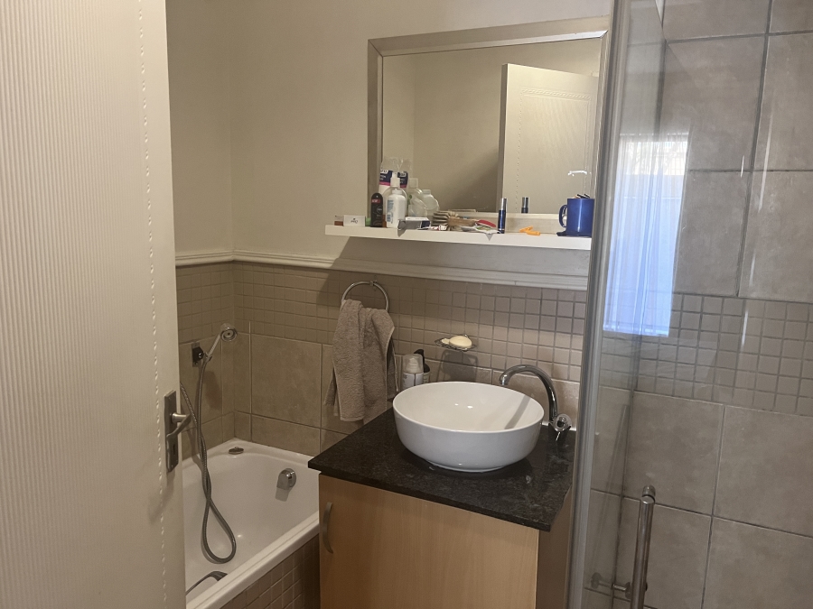 1 Bedroom Property for Sale in Brooklyn Gauteng