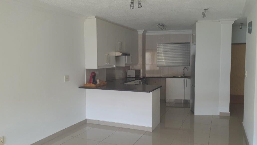 2 Bedroom Property for Sale in Nieuw Muckleneuk Gauteng
