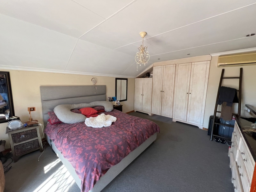 To Let 4 Bedroom Property for Rent in Meyersdal Gauteng