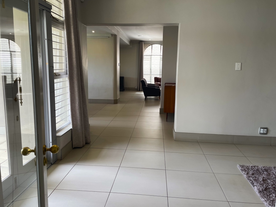 7 Bedroom Property for Sale in Waterkloof Ridge Gauteng