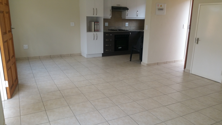 2 Bedroom Property for Sale in Raslouw Gauteng