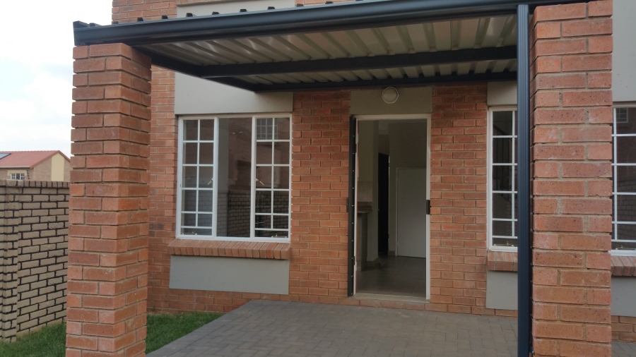 3 Bedroom Property for Sale in Raslouw Gauteng