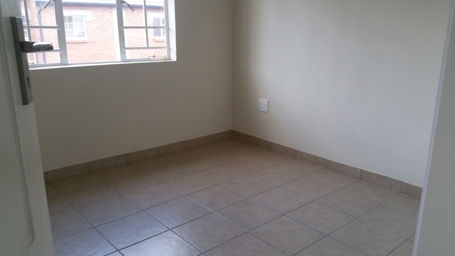 3 Bedroom Property for Sale in Raslouw Gauteng